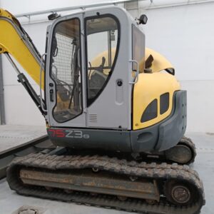 Miniexcavadora Orugas Goma Waker Neuson modelo 75 Z3